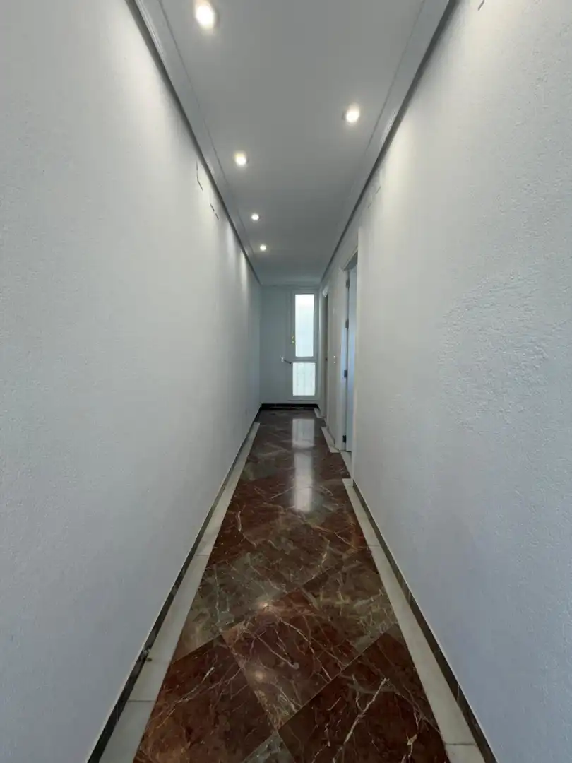 Flat for rent in Parque de Nicolás Salmerón, 11, Centro