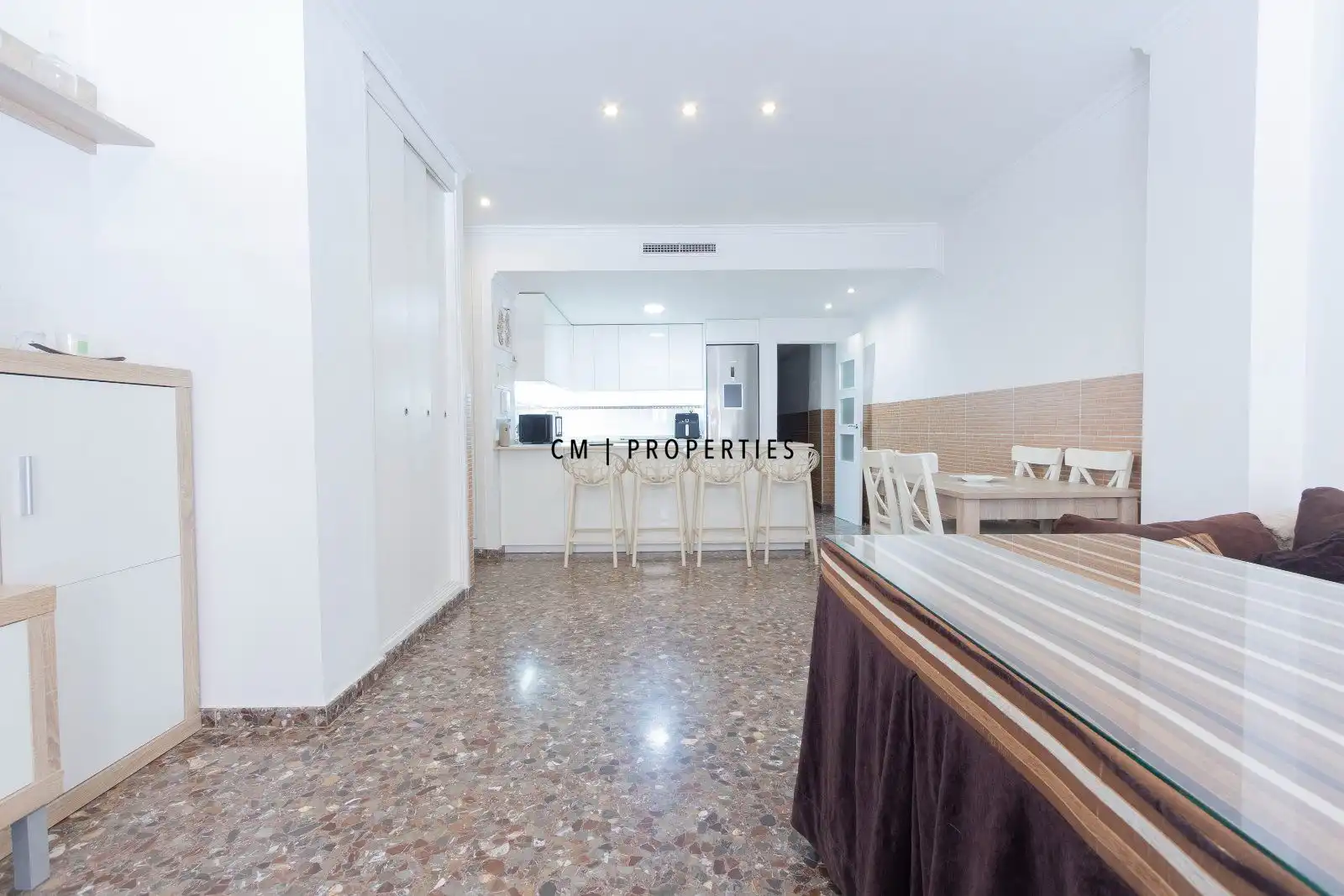 Kitchen of Flat for sale in Valencia  with Air Conditioner, Heating and Terrace