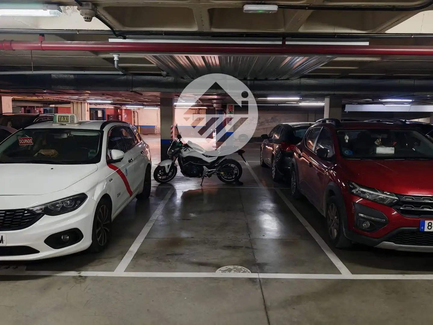 Aparcament de Garatge en venda en Madrid