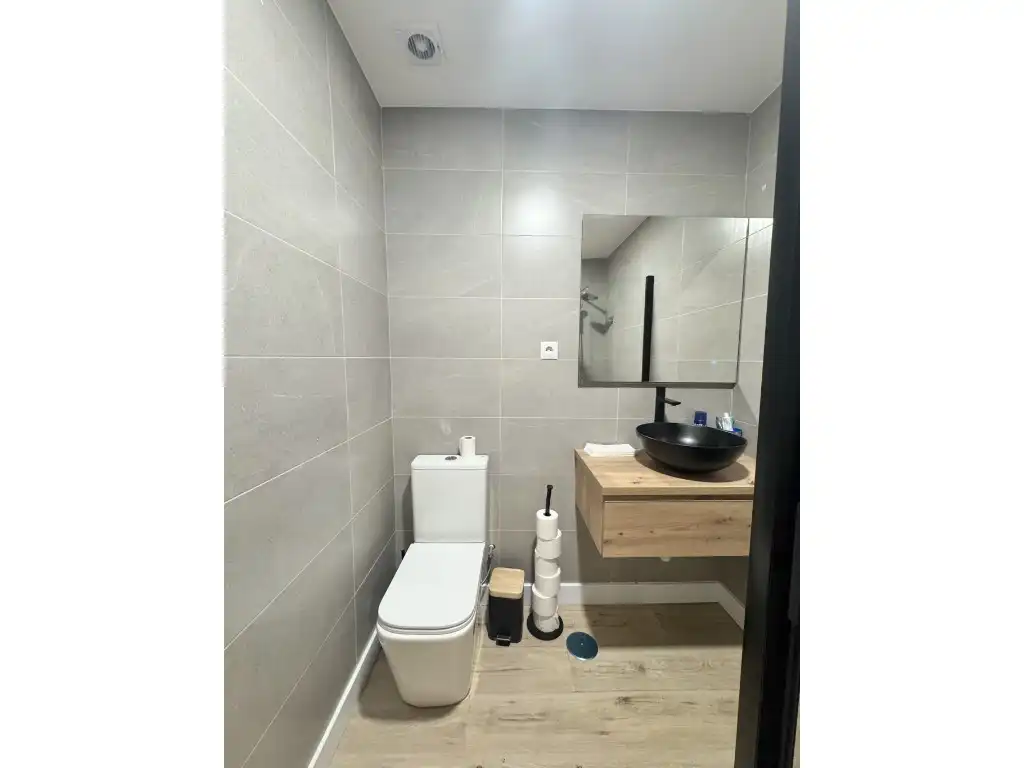 Bathroom of Commercial properties for sale in San Sebastián de los Reyes