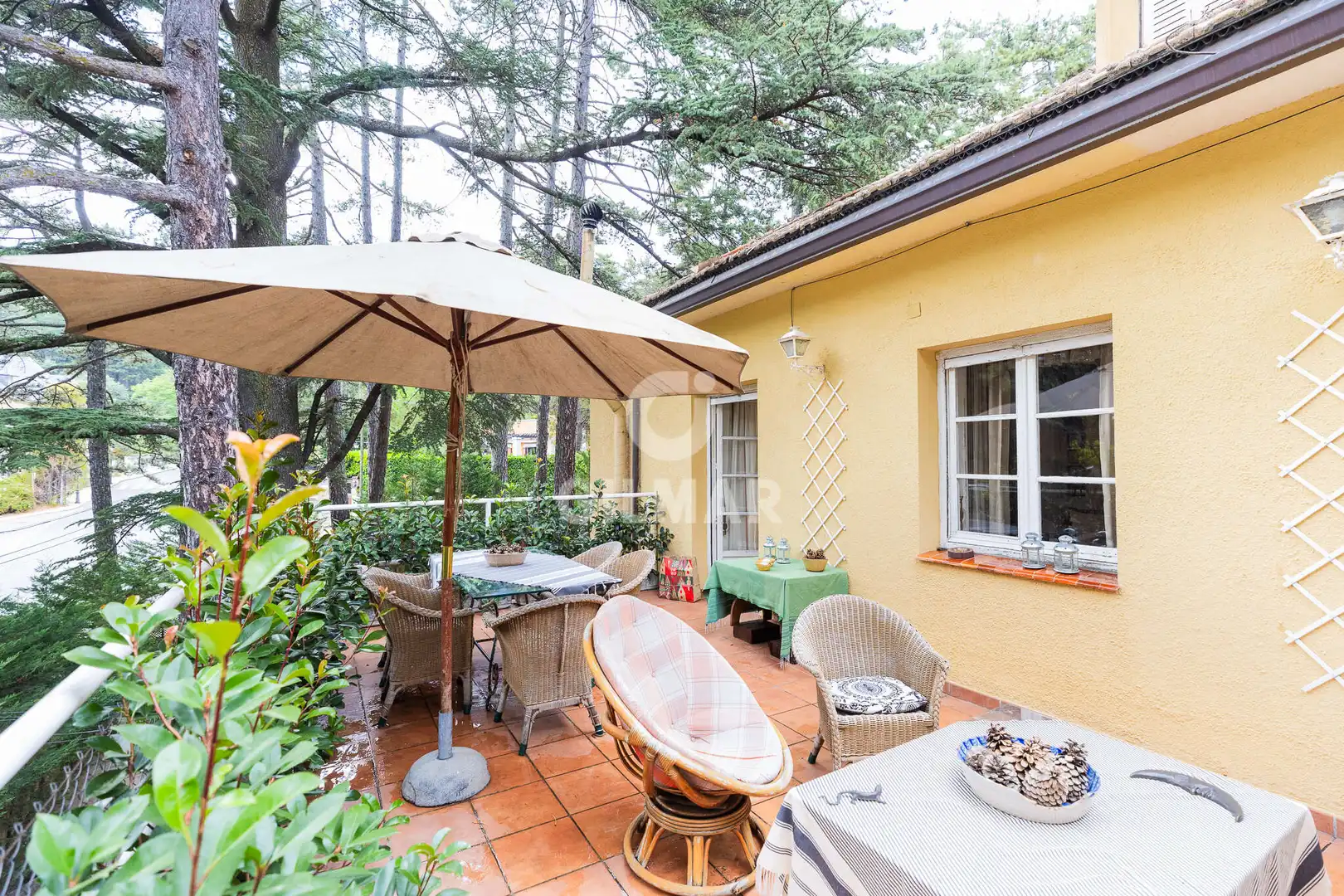 Terrassa de Casa o xalet en venda en San Lorenzo de El Escorial amb Calefacció i Jardí privat