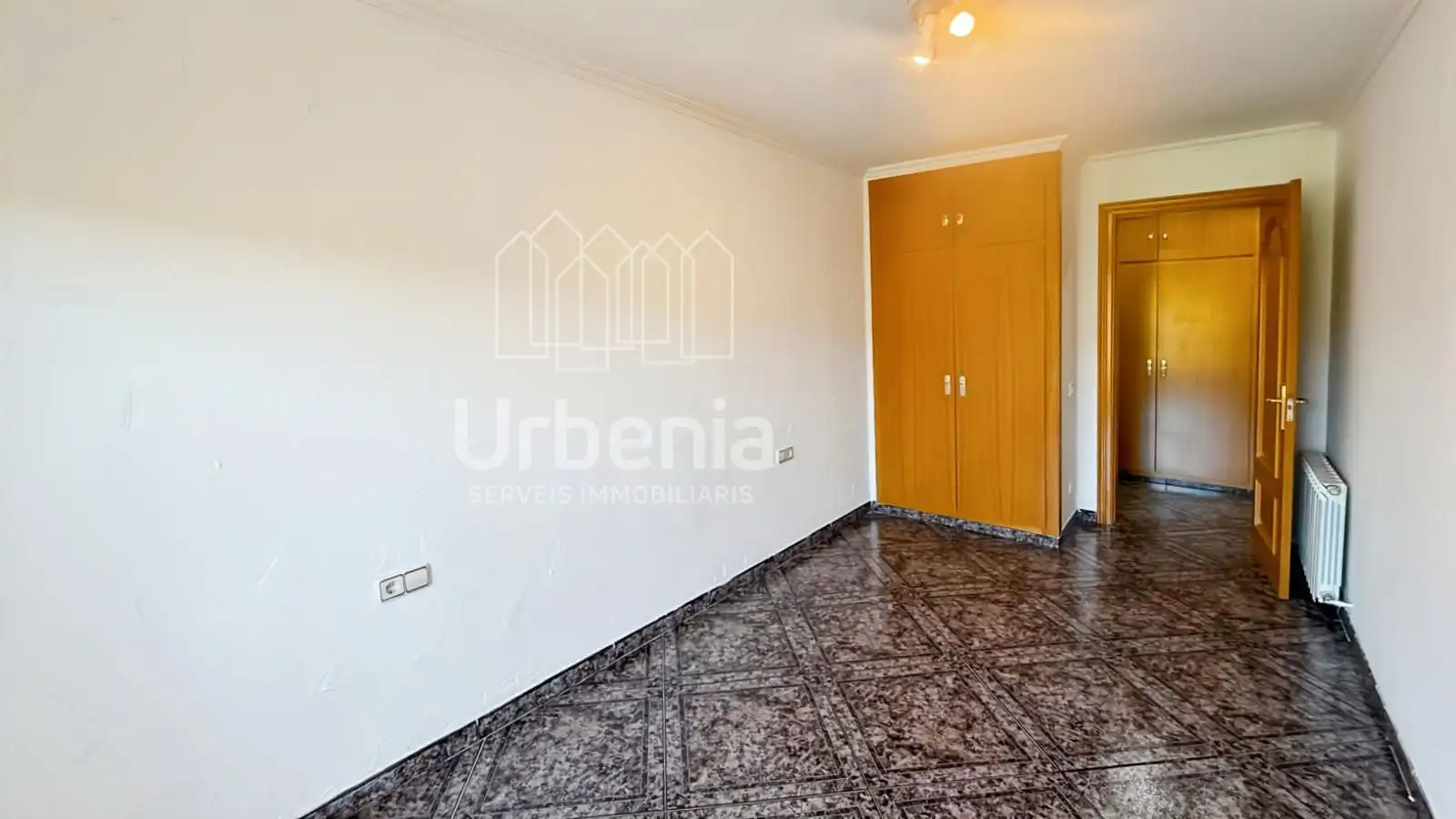 Flat for sale in Sant Cebrià de Vallalta  with Air Conditioner, Heating and Terrace