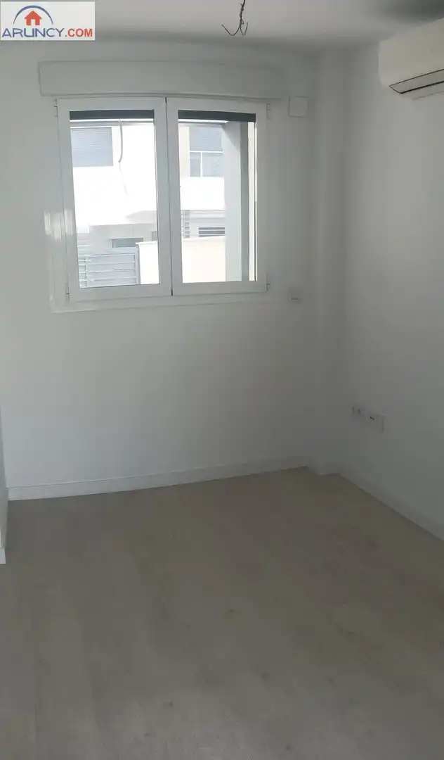 Adosado con piscina en venta en Entrenúcleos, imagen 19