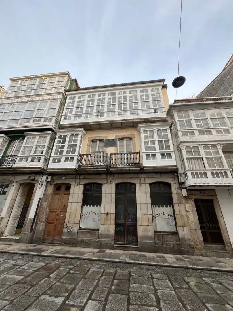 Chalet en venta en Calle Magdalena 144