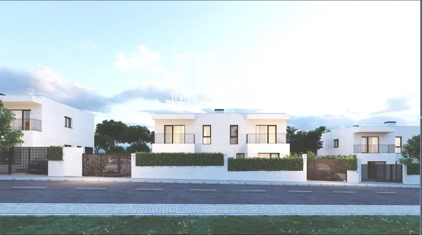 Detached house with pool for sale in Bellamar, imagen 3