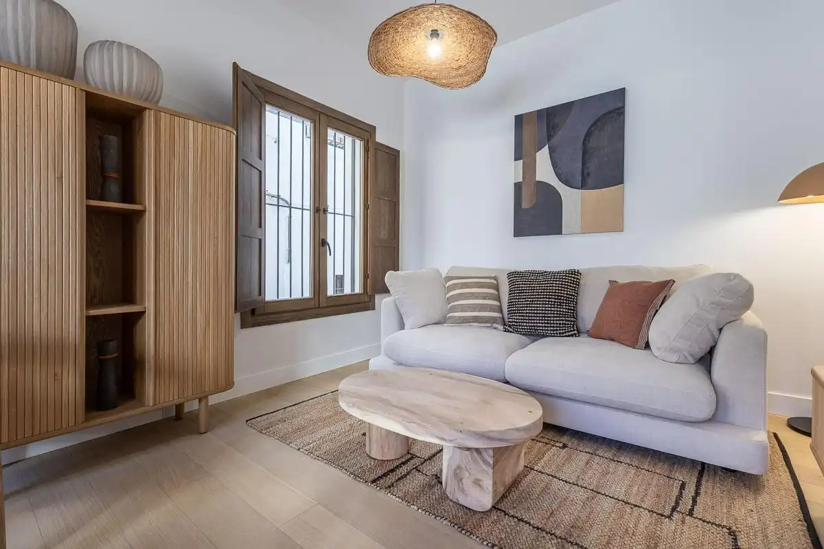 Sala d'estar de Dúplex en venda en Granada amb Aire condicionat i Terrassa