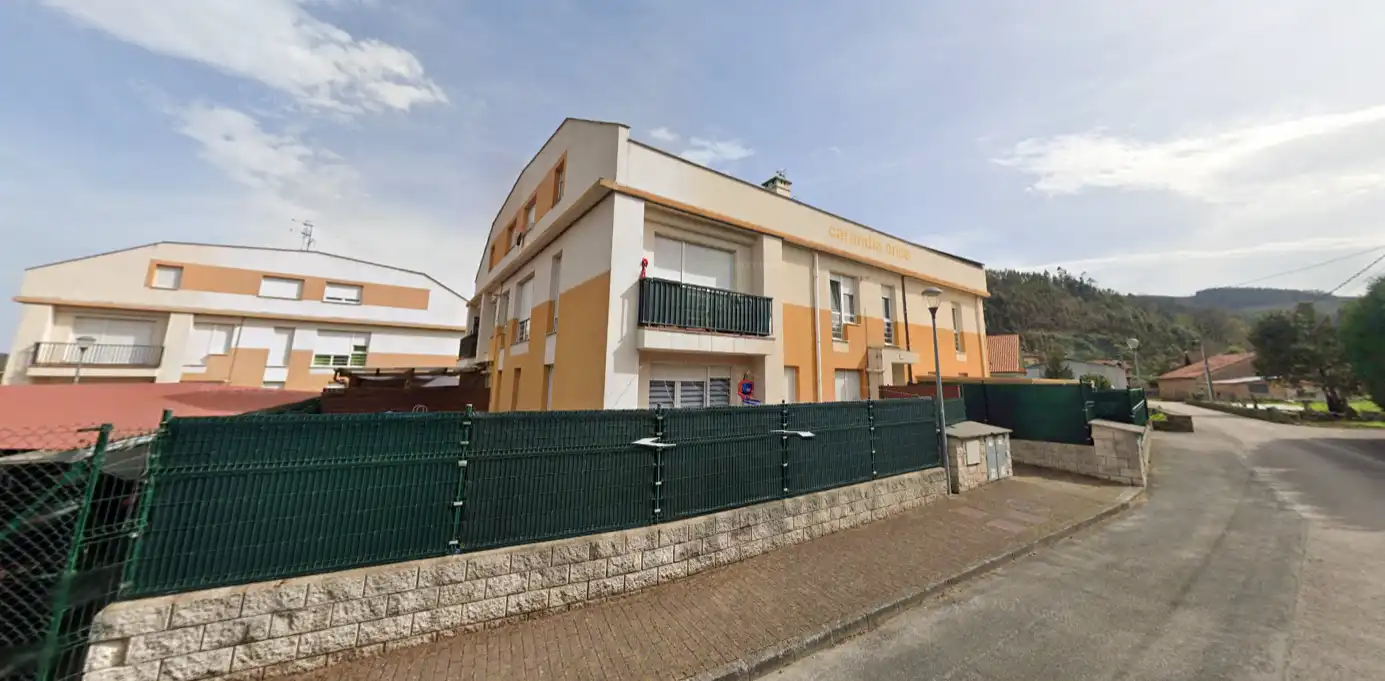 Vista exterior de Piso en venta en Piélagos