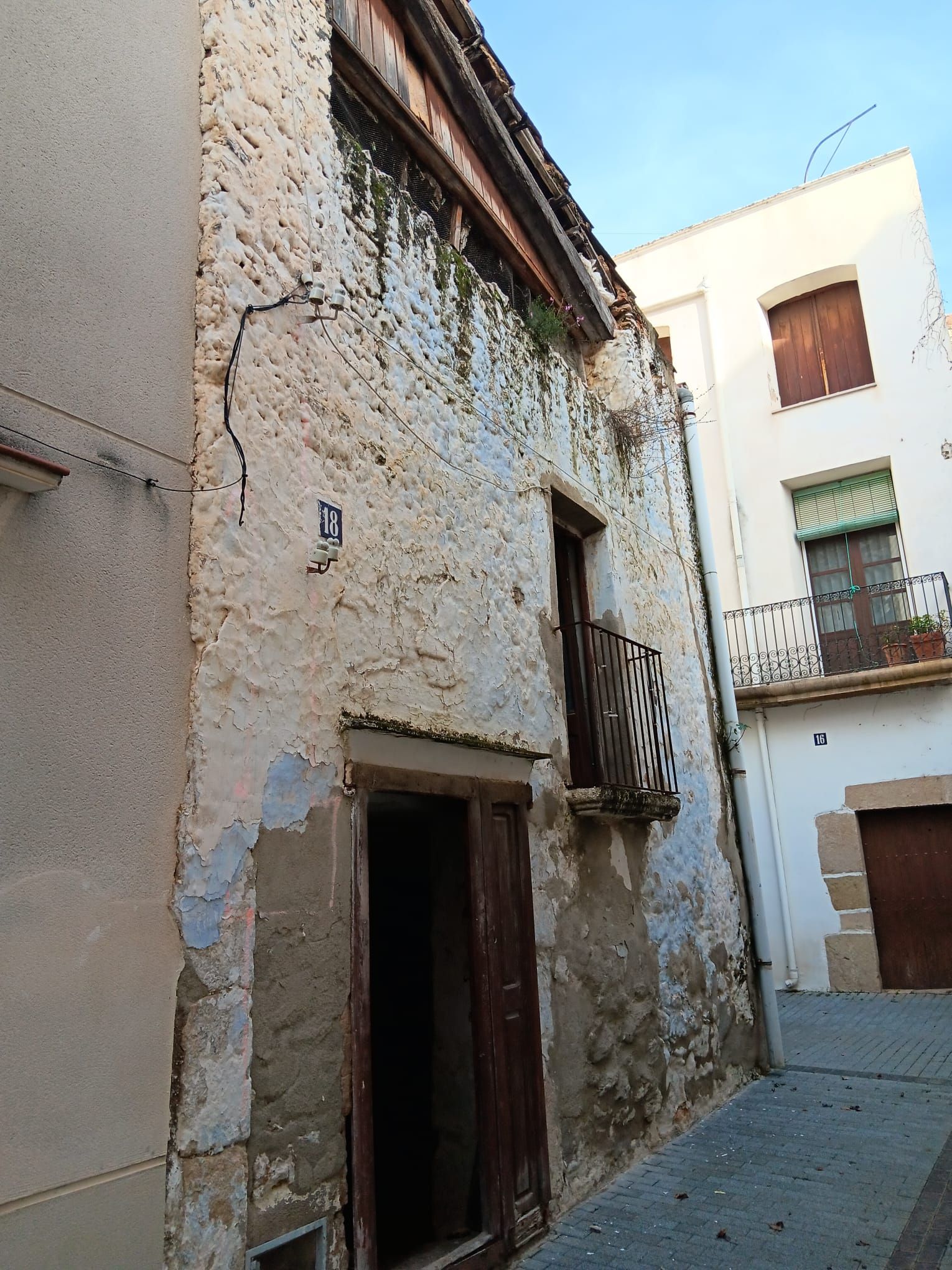 Vista exterior de Casa adosada en venda en La Sénia