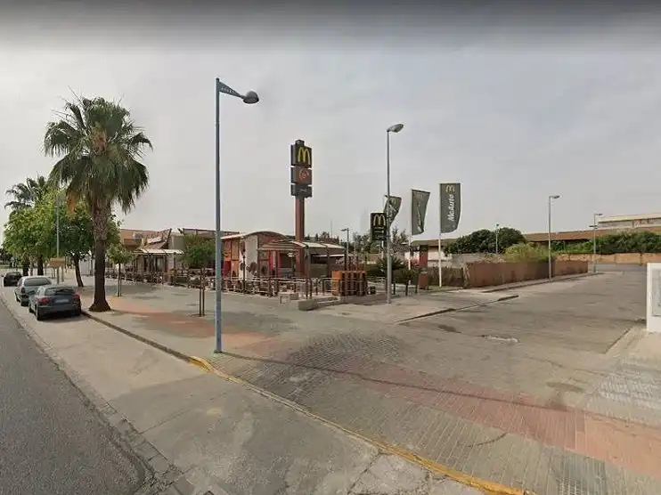 Terreni e lotti in vendita a Avenida 28 de Febrero, imagen 7