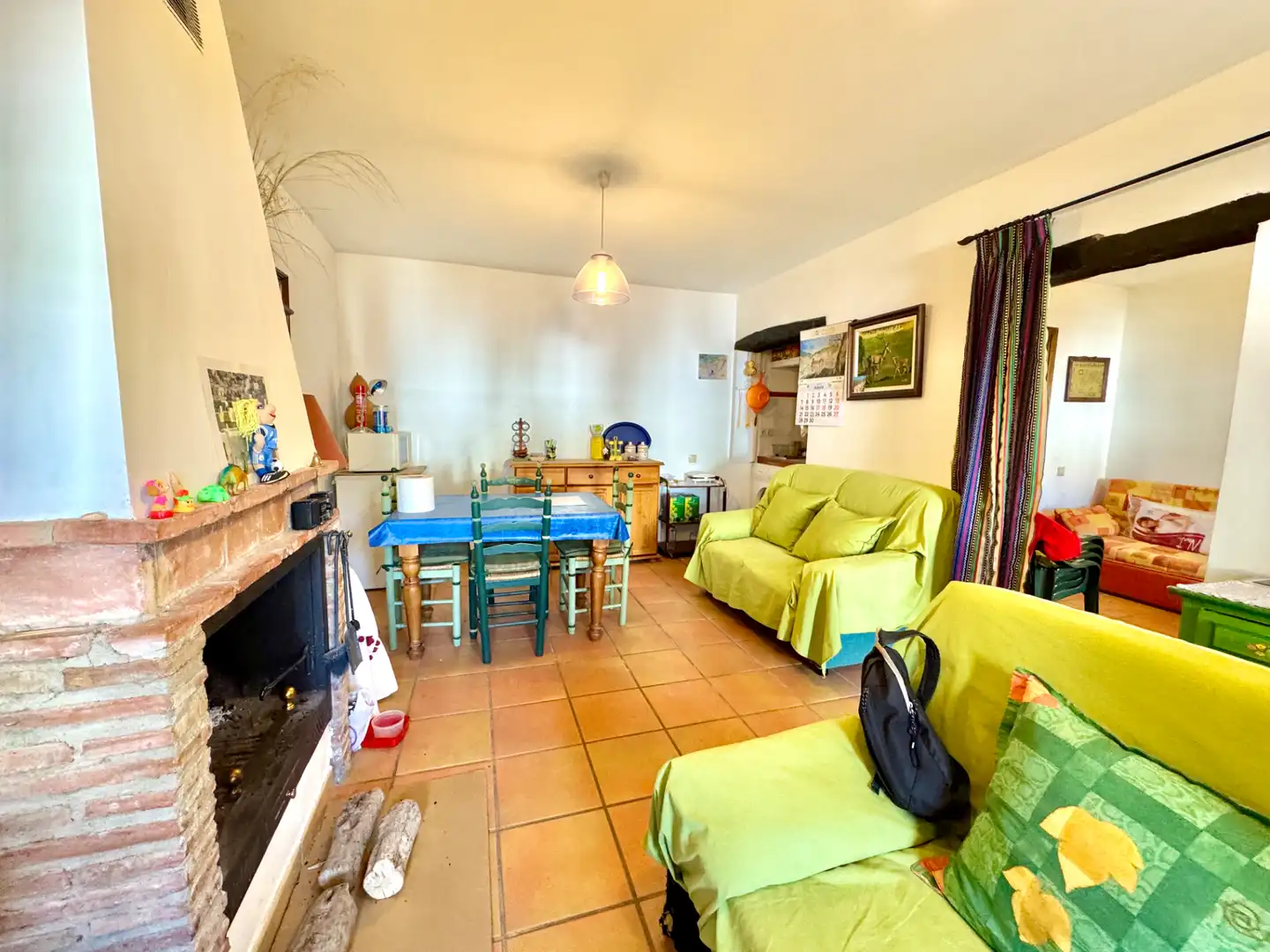 Sala de estar de Apartamento en venta en Ohanes con Calefacción, Terraza y Amueblado