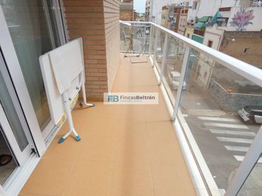Apartamento con ascensor en venta en Calle HERNAN CORTES