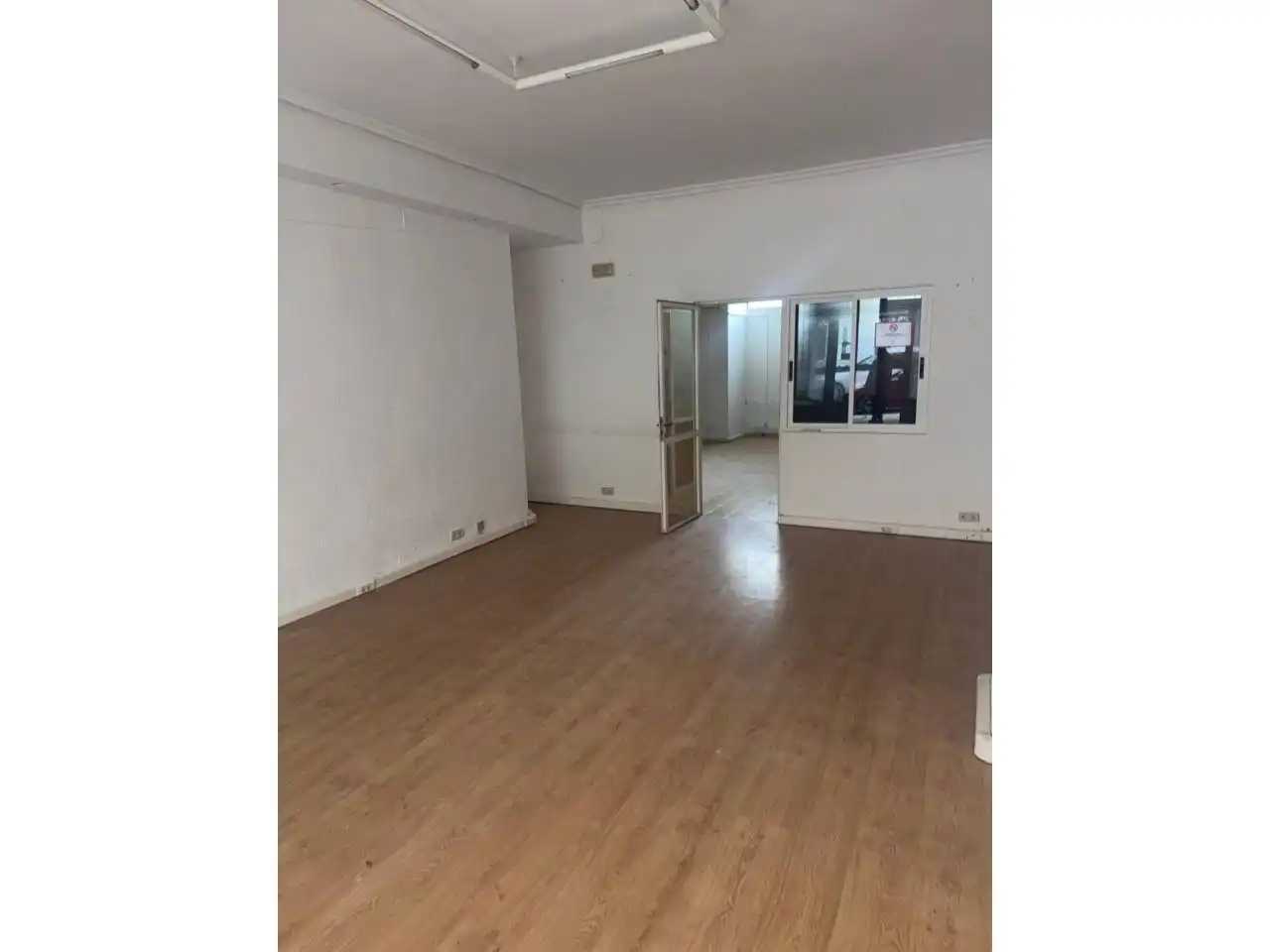 Local comercial en venda a Úbeda, imagen 3