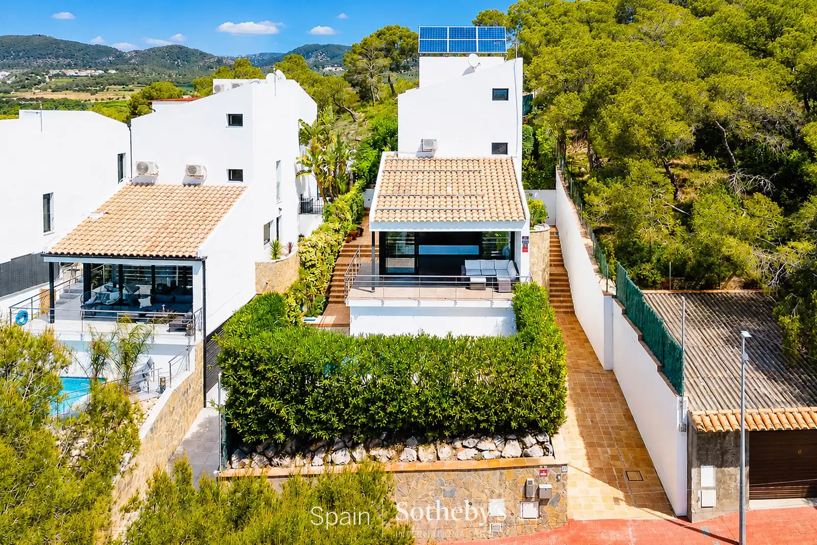Exterior view of Houses for sale in Sant Pere de Ribes  with Air Conditioner, Heating and Private garden