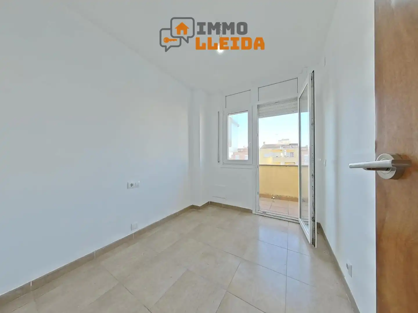 Bedroom of Flat for sale in Cervera  with Heating, Storage room and Balcony