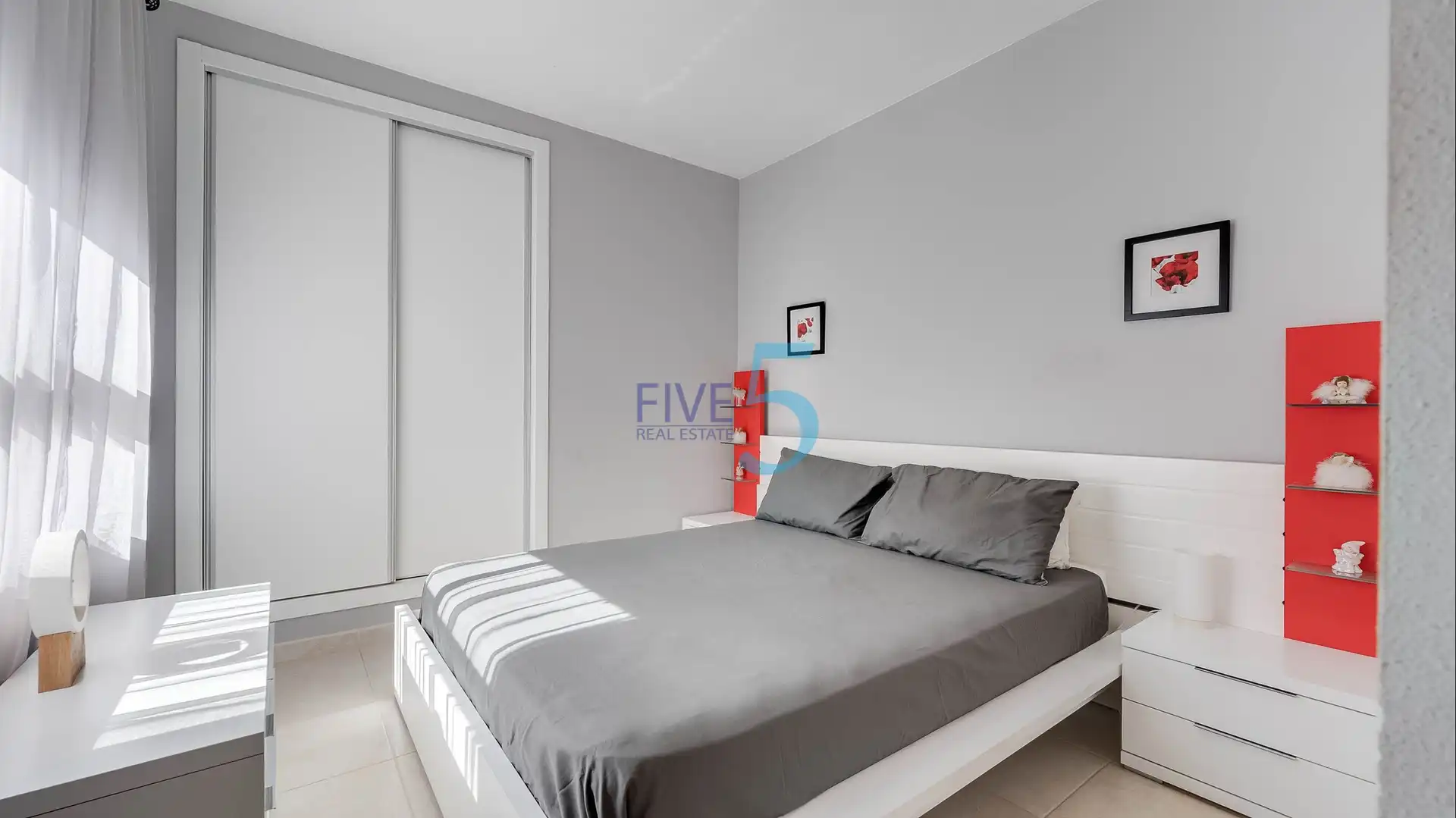 Flat with terrace for sale in San Cayetano, imagen 10
