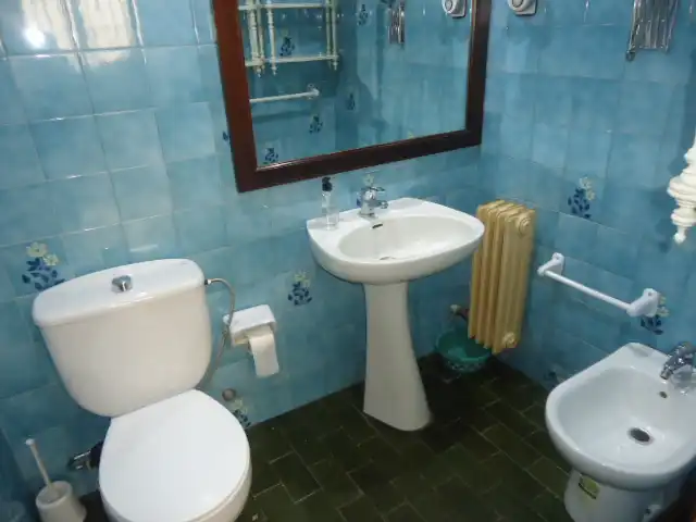Baño de Apartamento en venta en Granada con Calefacción