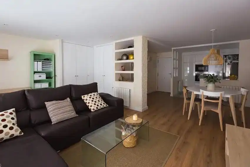 Living room of Flat for rent in Valencia  with Air Conditioner and Balcony