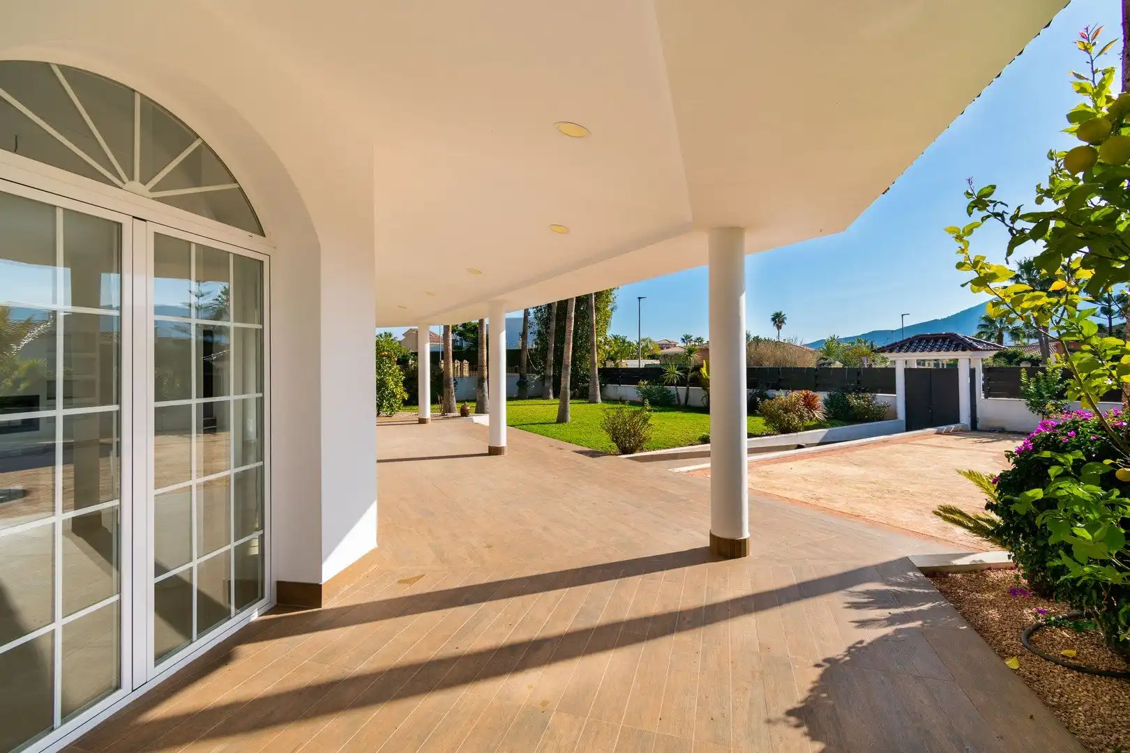 Chalet con piscina en venta en Pueblo - Urbanizaciones, imagen 5