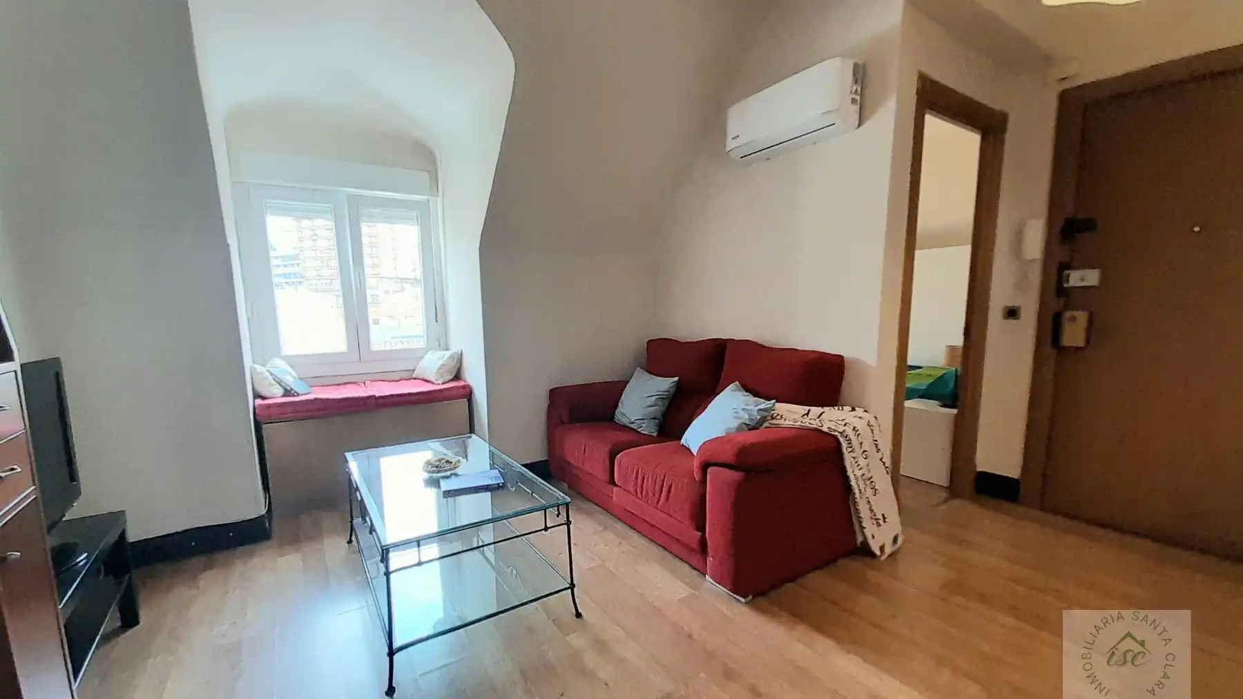 Sala d'estar de Pis en venda en Bilbao  amb Aire condicionat, Calefacció i Balcó