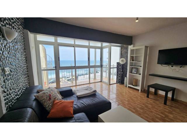 Apartamento en Alquiler en Avenida DEL SOL, 41 en Bajamar