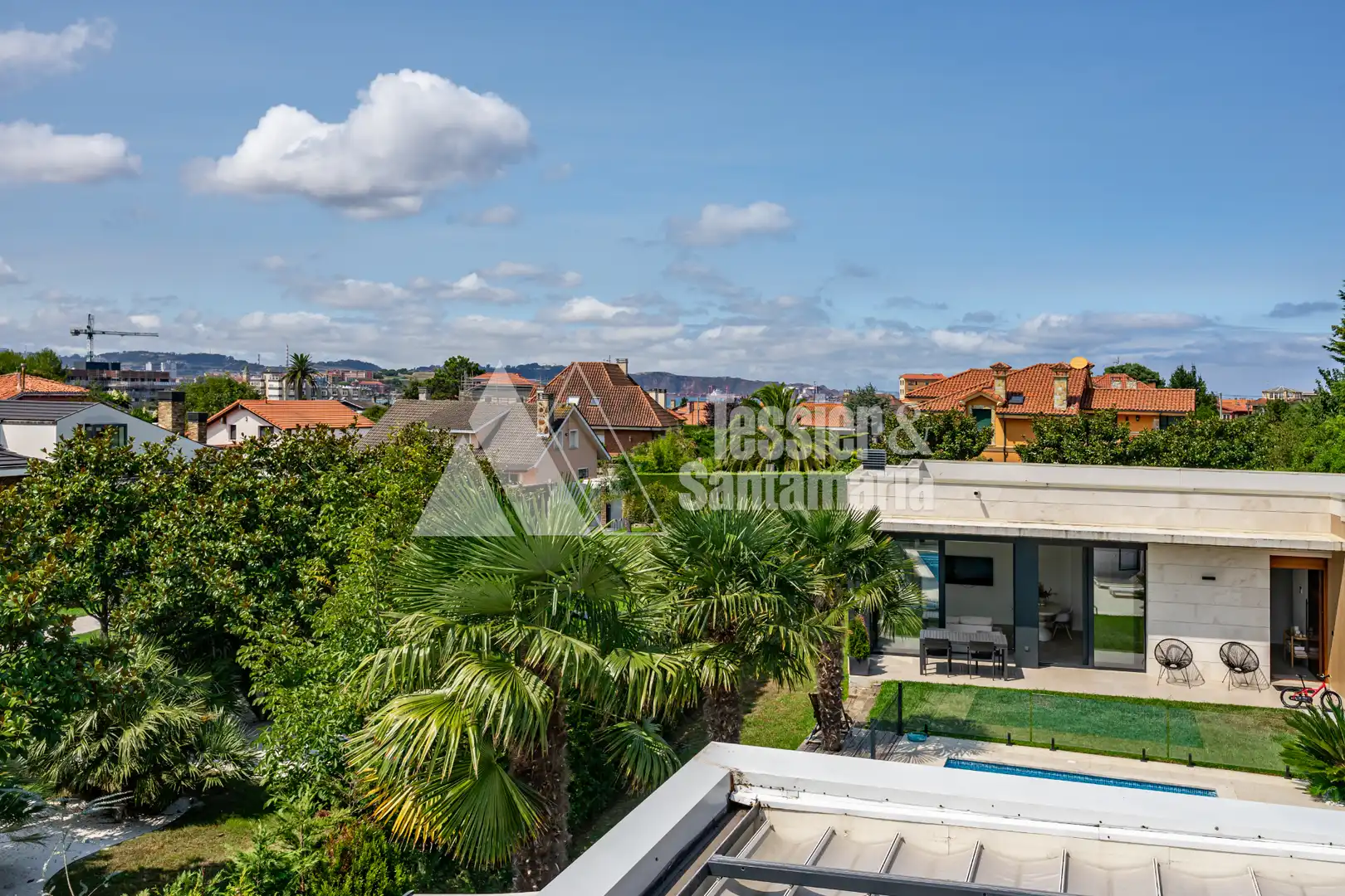 Vista exterior de Casa o chalet en venta en Gijón  con Calefacción, Jardín privado y Terraza