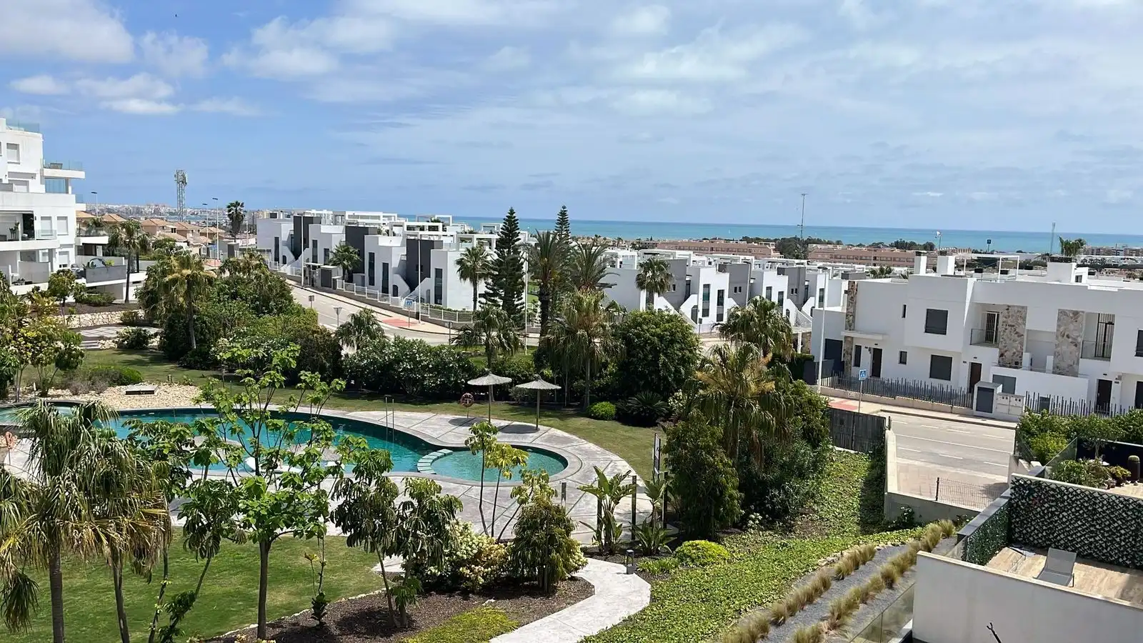 Appartement compact avec piscine à vendre à Residencial Bali - Punta Prima, imagen 2