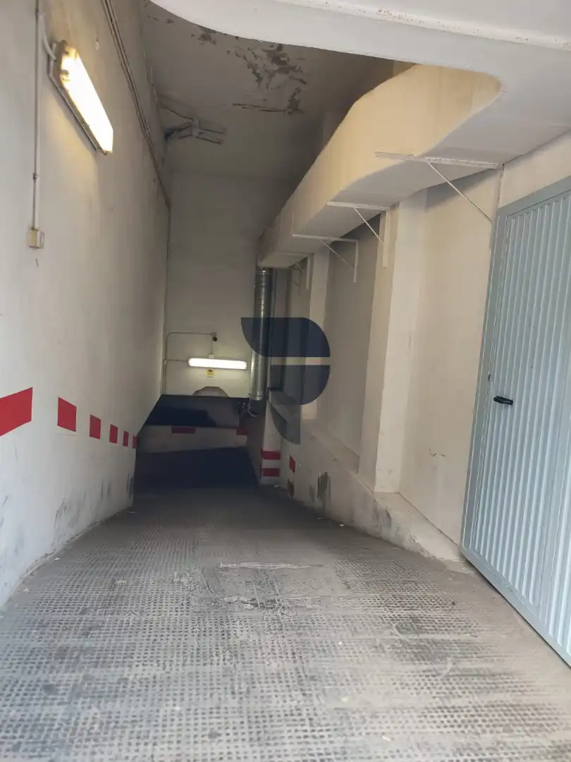 Parkplatz von Garage zur Miete in Alicante / Alacant