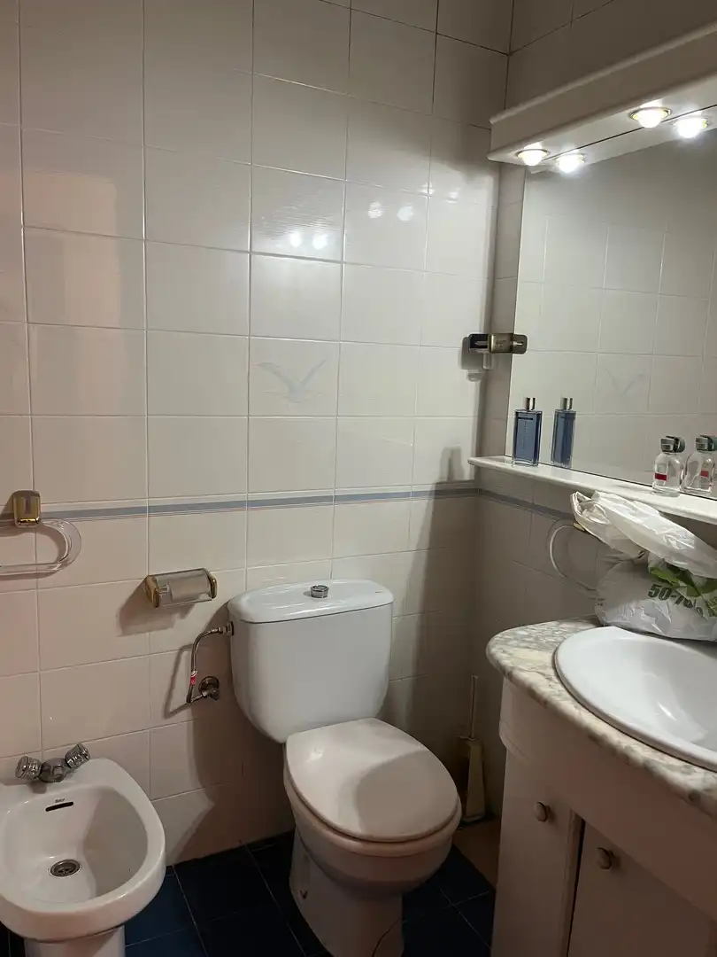 Baño de Piso en venta en Barberà del Vallès con Calefacción, Terraza y Trastero