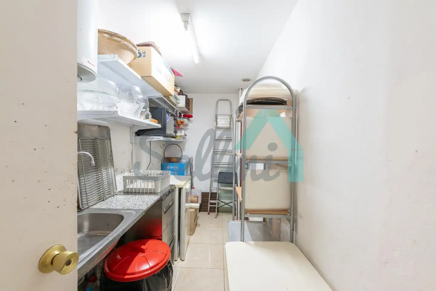 Local comercial de lloguer a Baldomero Fernández, imagen 9