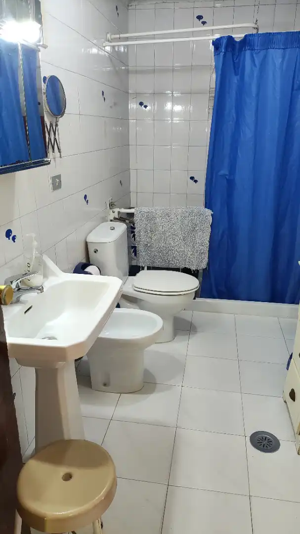 Baño de Casa adosada en venta en Gondomar con Calefacción, Jardín privado y Parquet