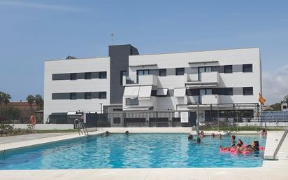 Piscina de Pis en venda en San Cristóbal de Segovia amb Aire condicionat, Calefacció i Piscina