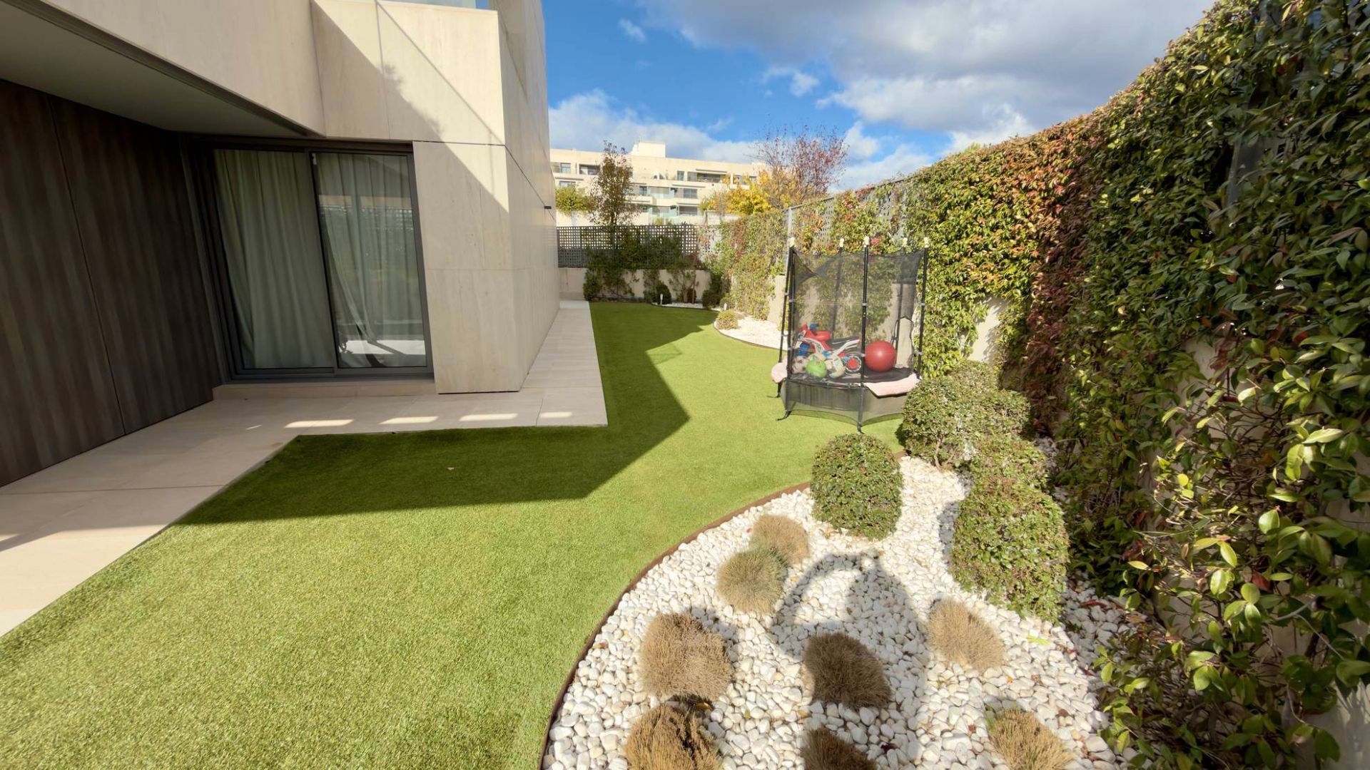 Jardín de Planta baja de alquiler en Boadilla del Monte con Aire acondicionado, Calefacción y Jardín privado