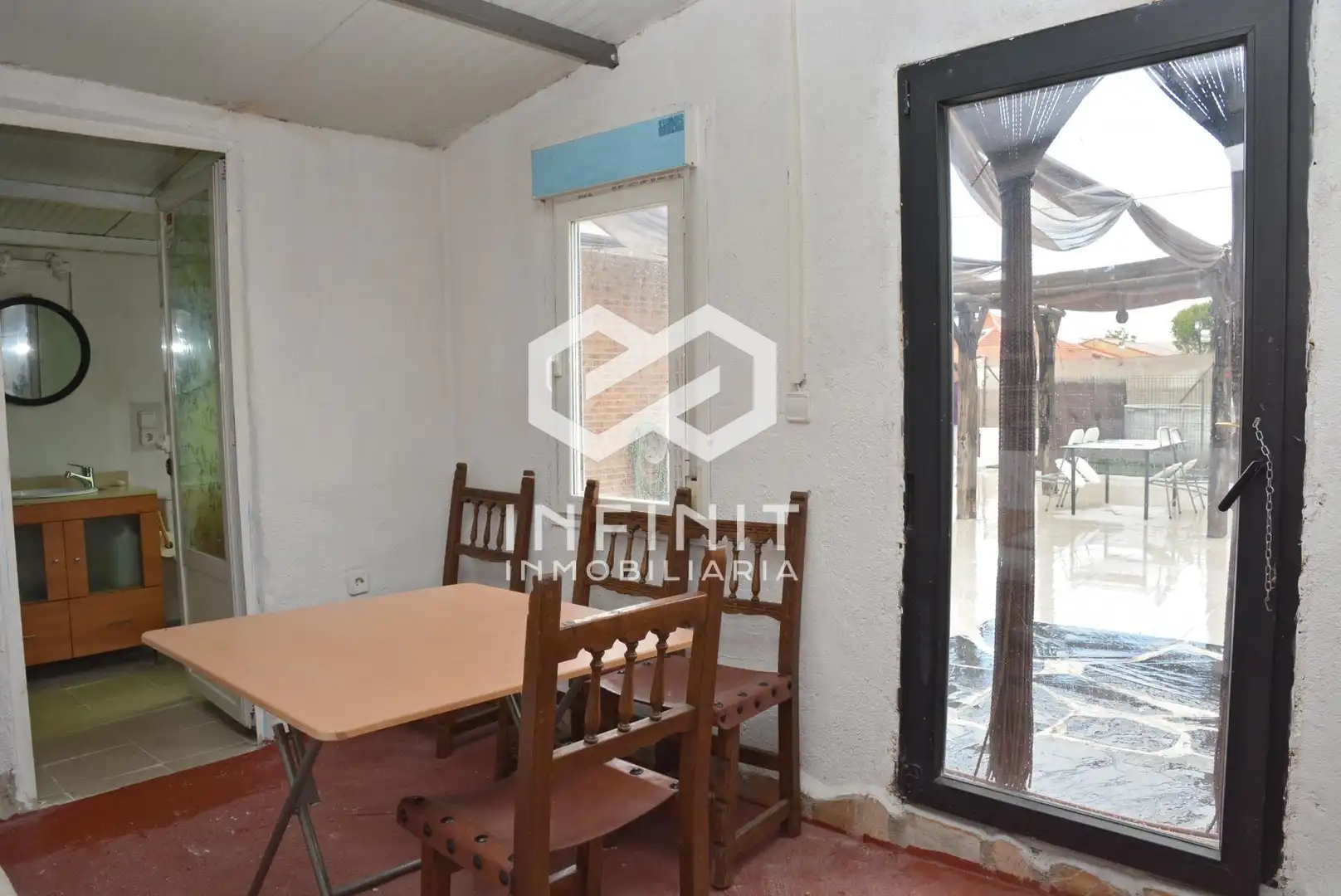Houses for sale in Yebes  with Air Conditioner, Heating and Private garden
