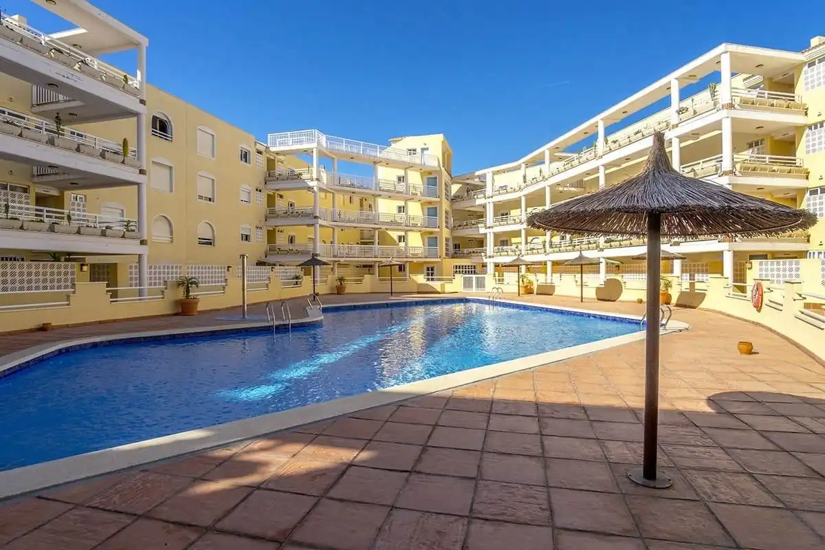 Schwimmbecken von Maisonette zum Verkauf in Orihuela mit Klimaanlage, Privatgarten und Terrasse