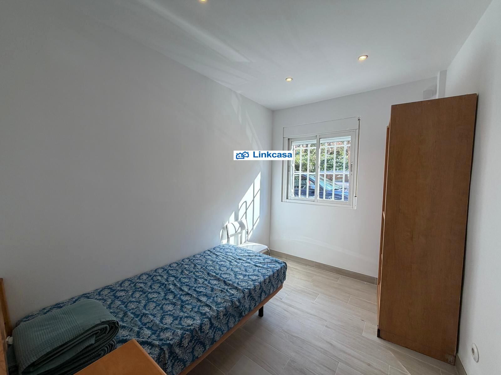 Habitación de Piso en venta en  Madrid Capital con Calefacción y Amueblado