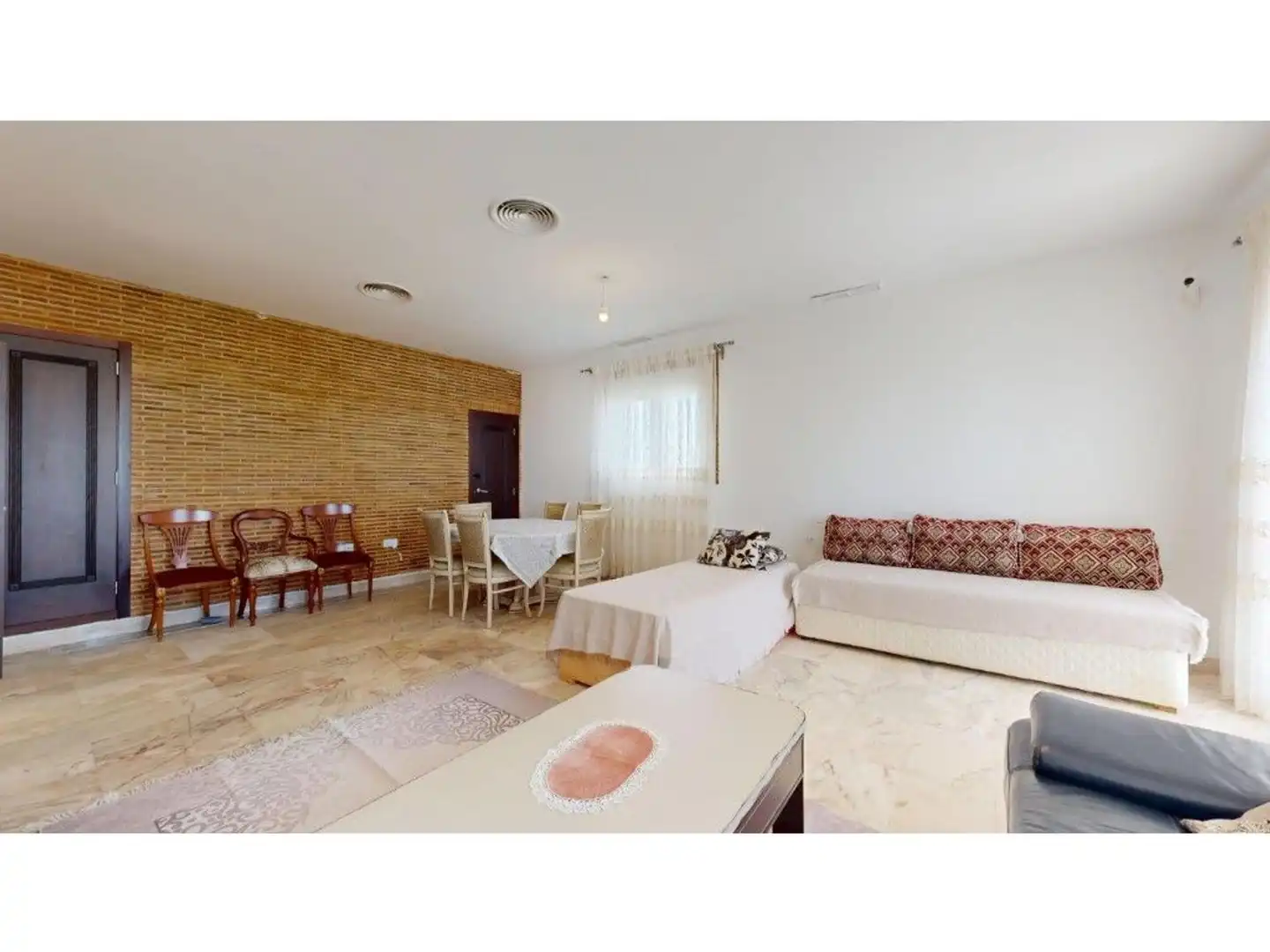 Sala de estar de Casa o chalet en venta en Chiva con Jardín privado, Terraza y Trastero