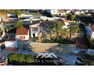 Exterior view of House or chalet for sale in Vélez-Málaga  with Air Conditioner, Swimming Pool and Furnished