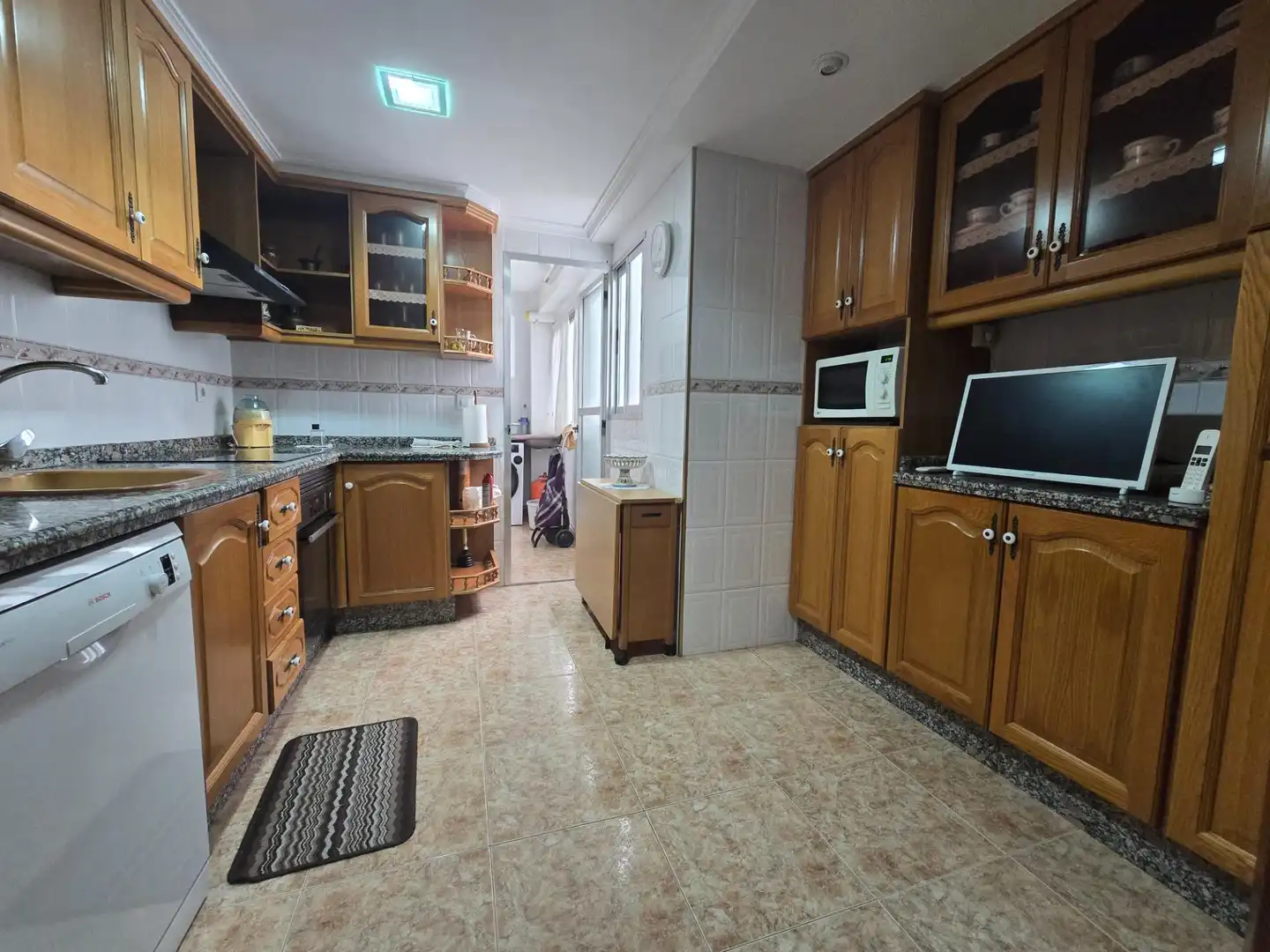 Cuina de Pis en venda en  Valencia Capital amb Aire condicionat i Balcó