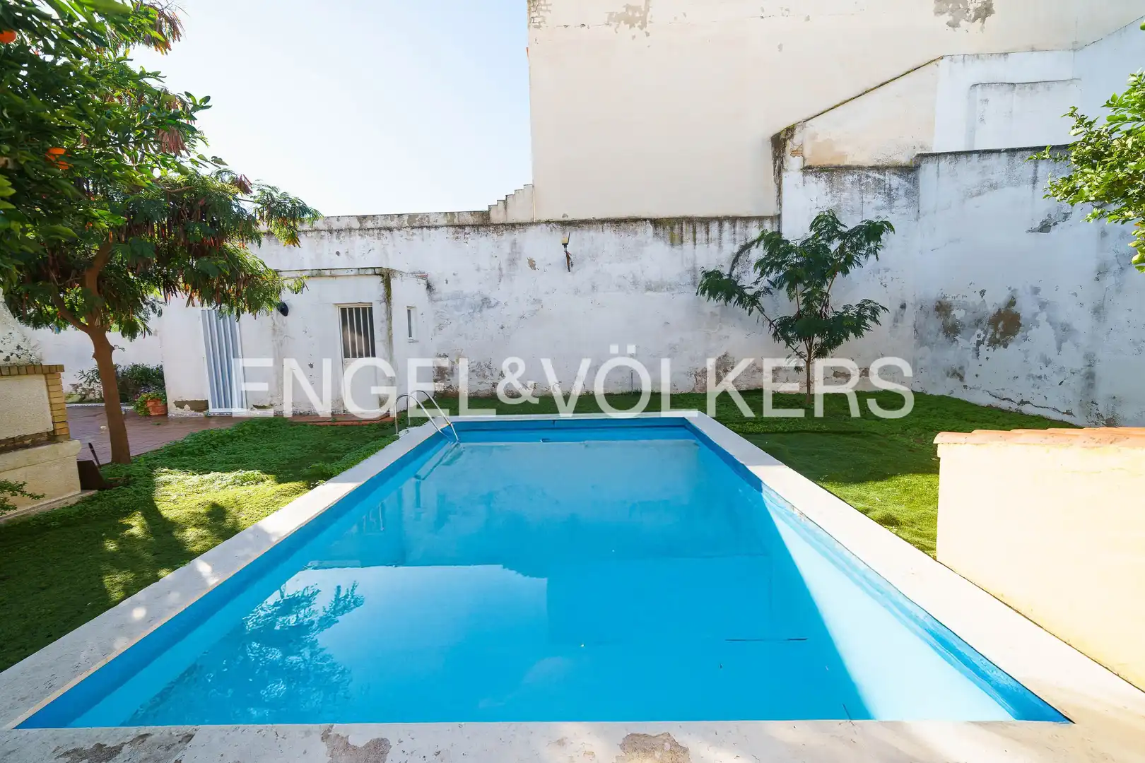 Swimming pool of Houses for sale in Puerto Real  with Heating, Private garden and Terrace