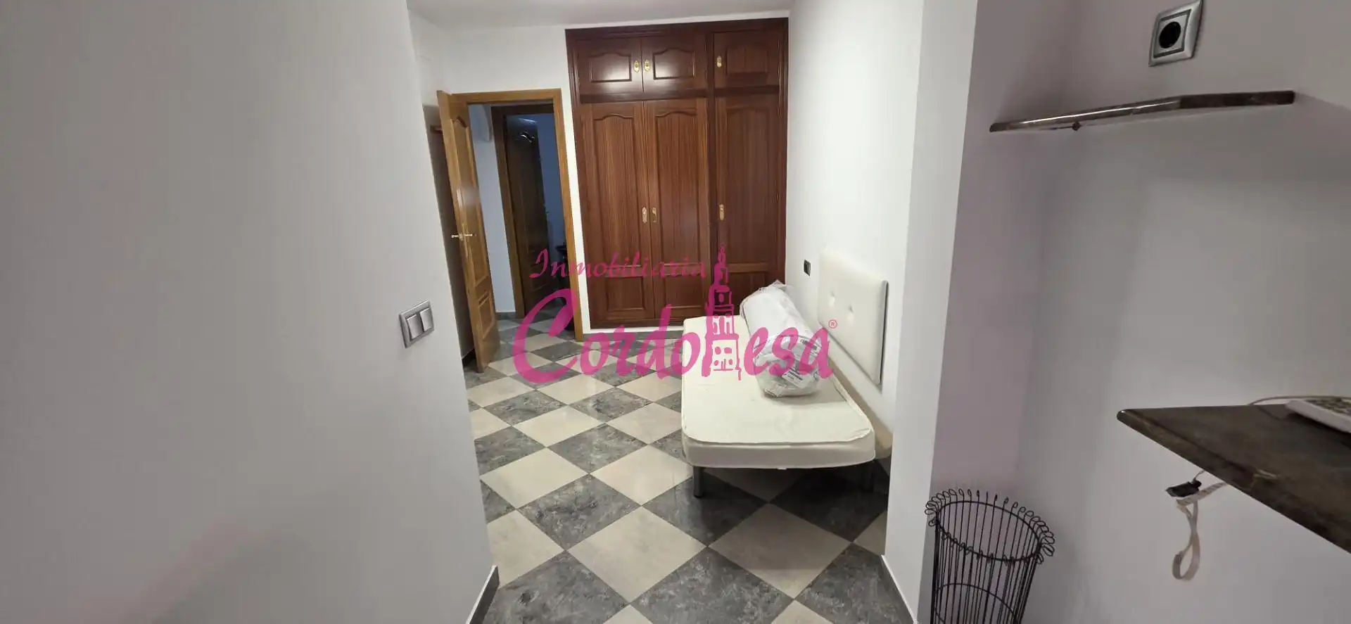 Wohnung zur Miete in Córdoba, Córdoba