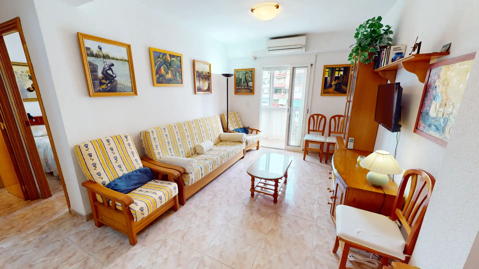 Living room of Flat for sale in Alicante / Alacant  with Air Conditioner, Furnished and Balcony
