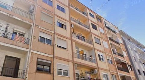 Foto 2 de Piso en venta en Torrefiel, Valencia Capital