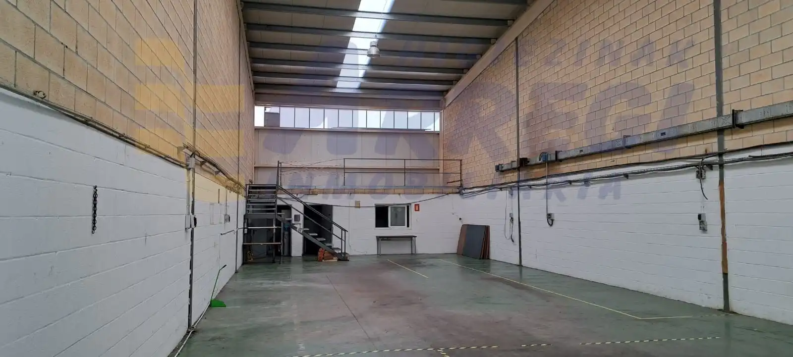 Industrial buildings for rent in Ermua