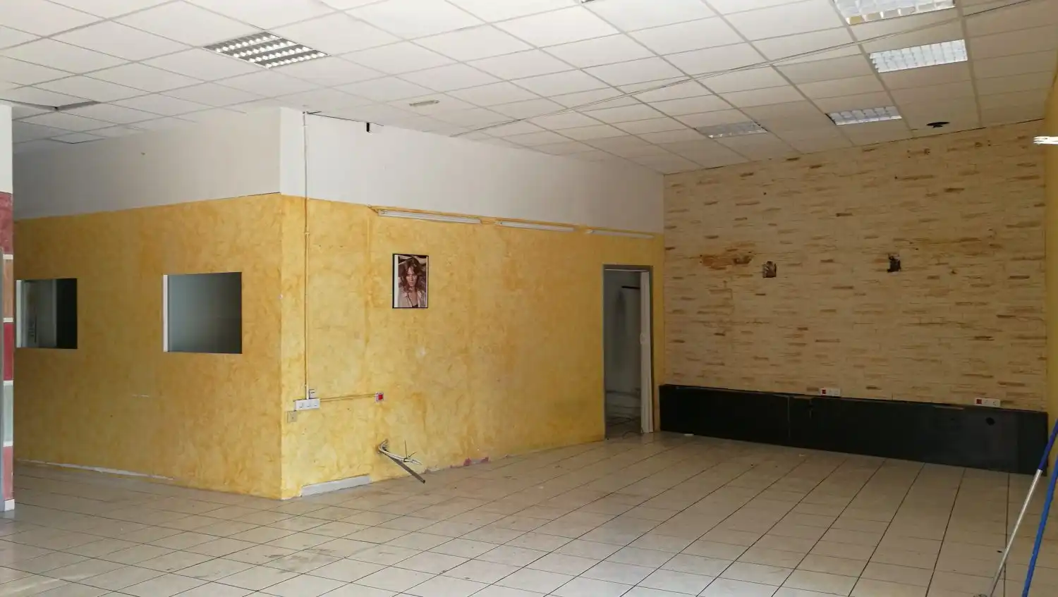 Locale commerciale in vendita a Carrer Major, 140, 17700, La Jonquera, Girona, imagen 4