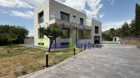 Unifamiliar Aislado Reformado. Urbanización Vega de Salamanca. Villamayor.