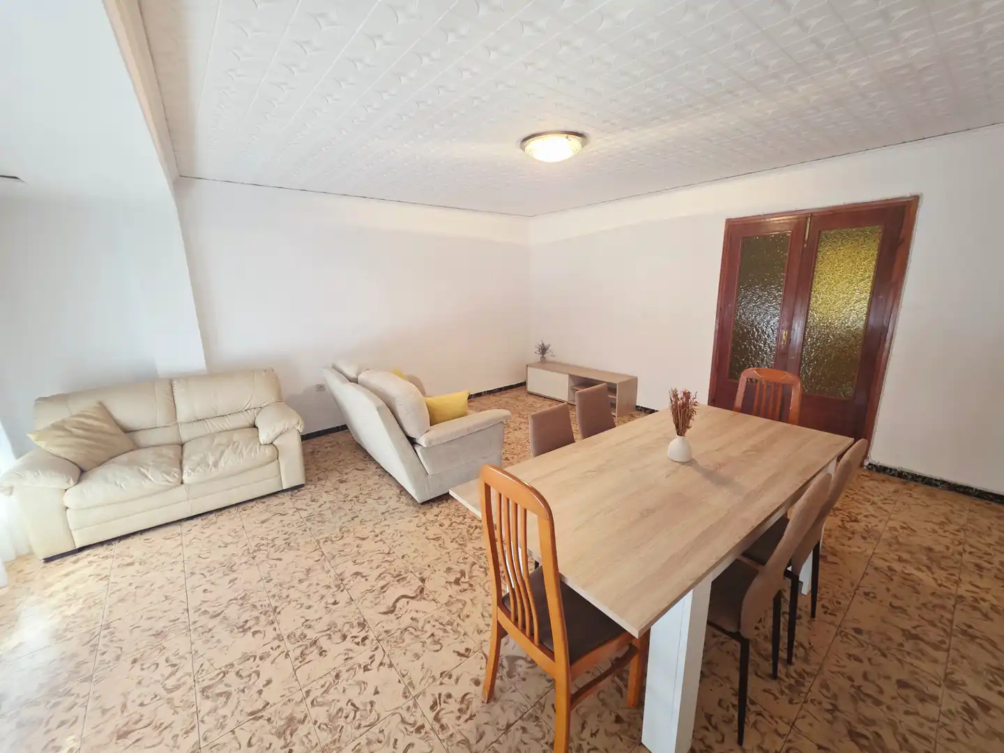 Living room of Flat for rent in Vila-real  with Storage room, Furnished and Oven