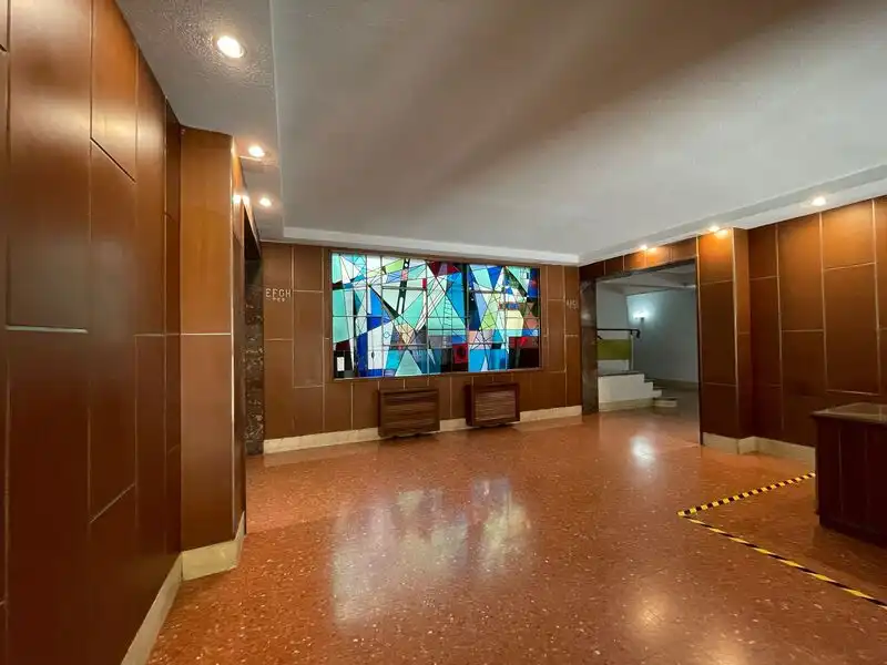 Wohnung zum Verkauf in Madrid mit Heizung, Terrasse und Möbliert