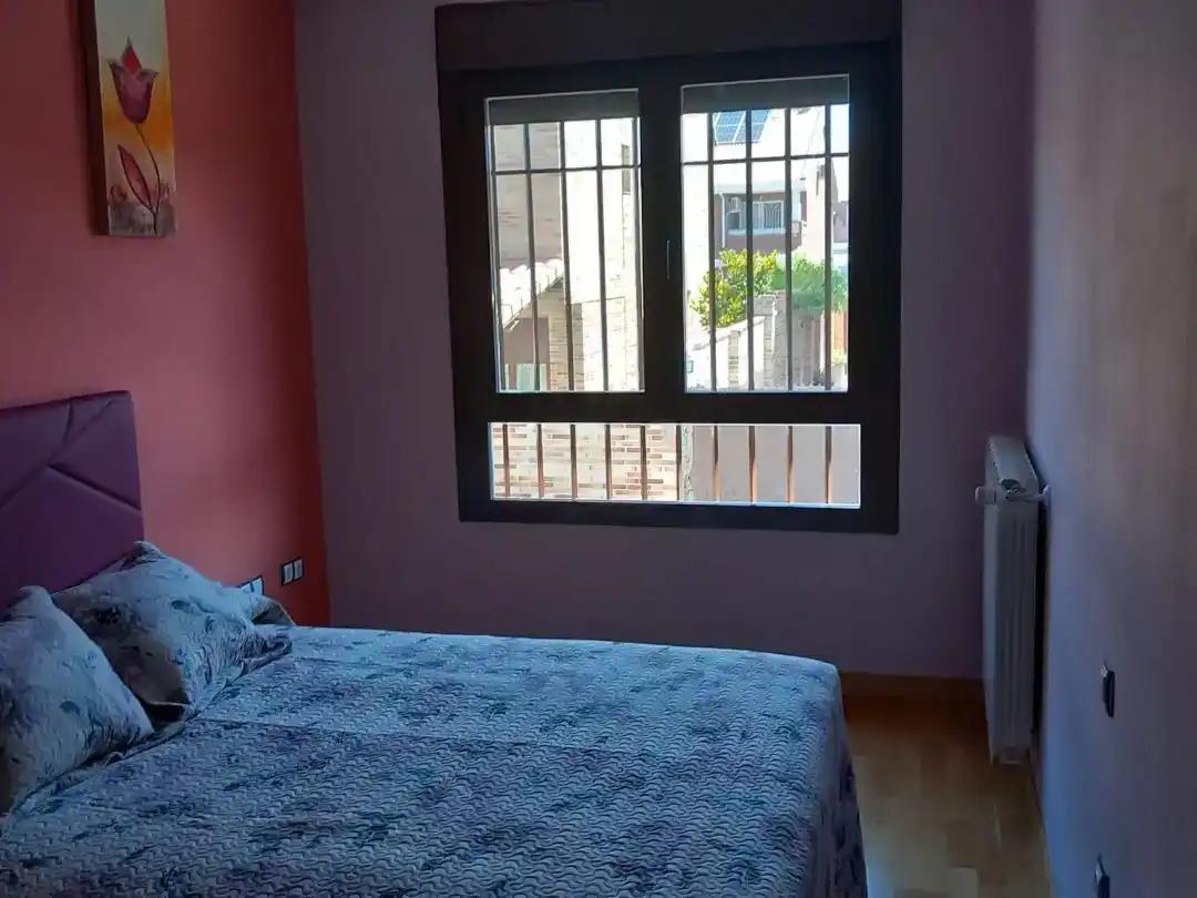 Habitación de Casa o chalet en venta en Parla con Aire acondicionado, Parquet y Trastero