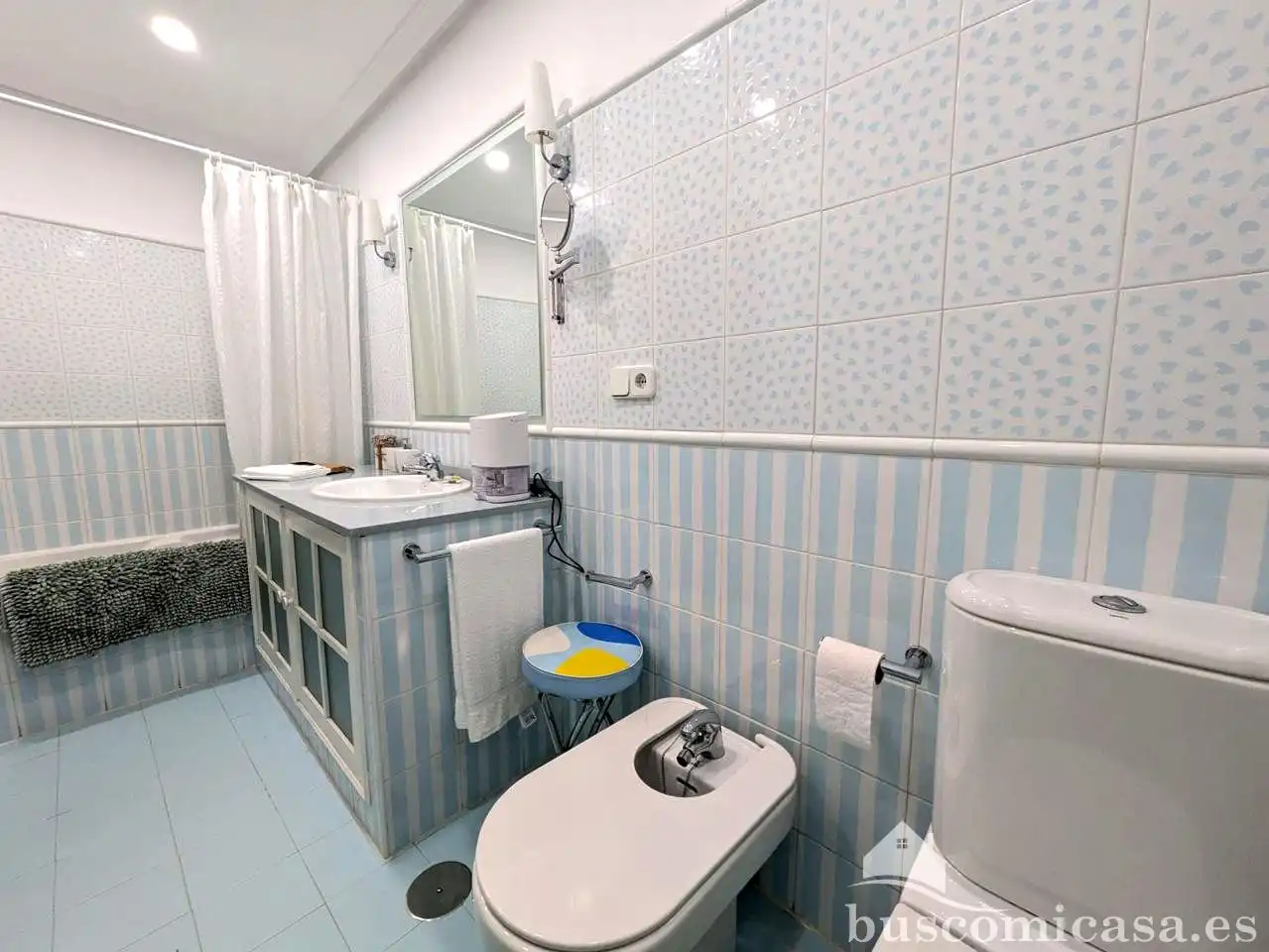 Baño de Planta baja de alquiler en Linares con Aire acondicionado y Amueblado