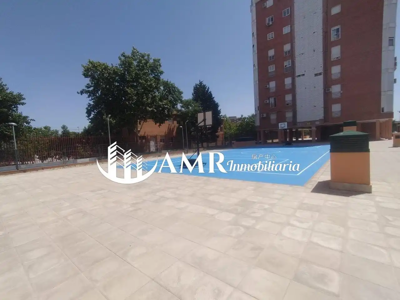 Vista exterior de Dúplex en venta en Fuenlabrada con Aire acondicionado, Calefacción y Parquet